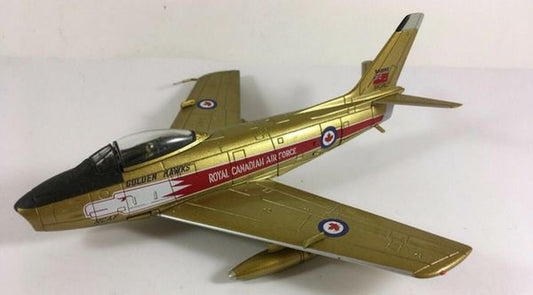 1/72 CORGI (AA35806) CANADAIR CL13 SABRE MK-5 (23353) R.C.A.F. " GOLDEN-HAWKS " C.F.B CHATHAM, NEW BRUNSWICH 1959 (LIMITED EDITION of 2180)