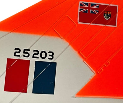 1/72 (HobbyMaster) Canadian Warplane Heritage Museum (CWH001) Avro (Canada) CF105 Arrow (25203) RL203 (Limited Edition of 3000)
