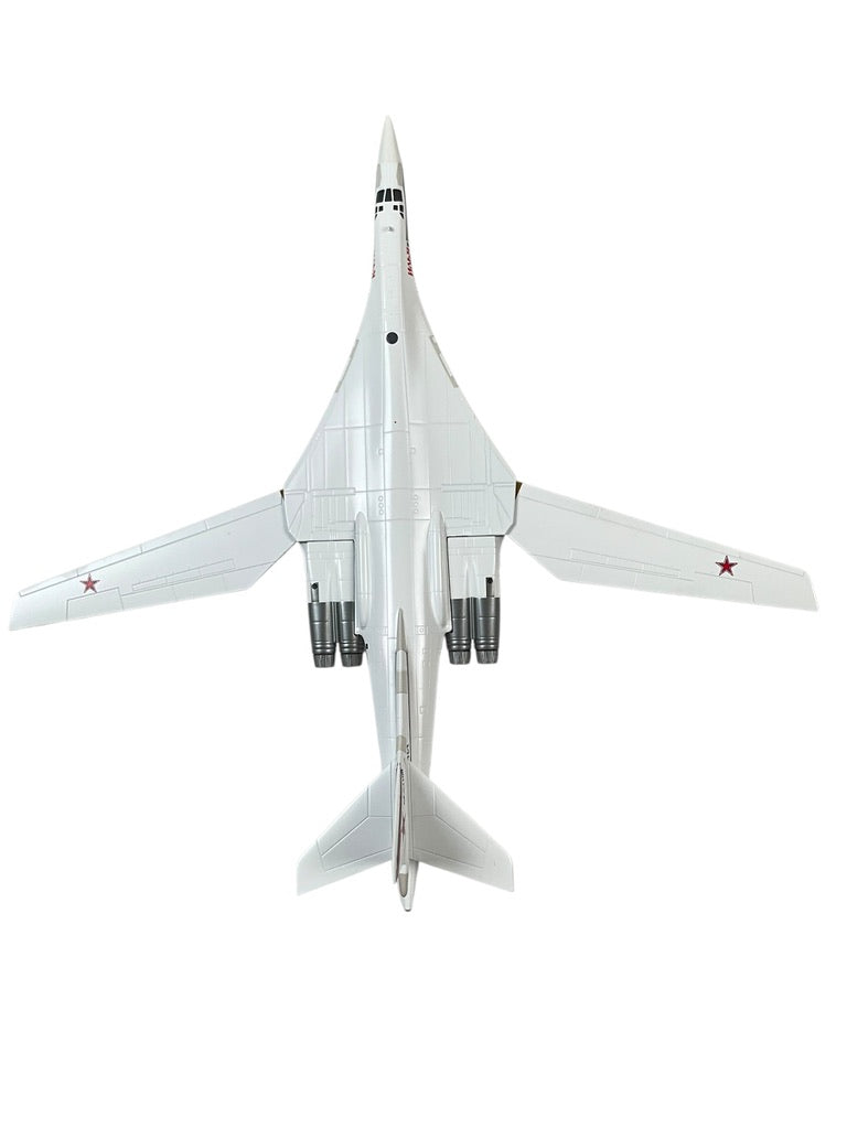 1/200 Herpa (559867) Tupolev TU-160M (White Swan) "Blackjack" (RF-94106) "Ilya Muromets" 6950th Guards AB Engels-2, Russian Air Force (Limited Edition)