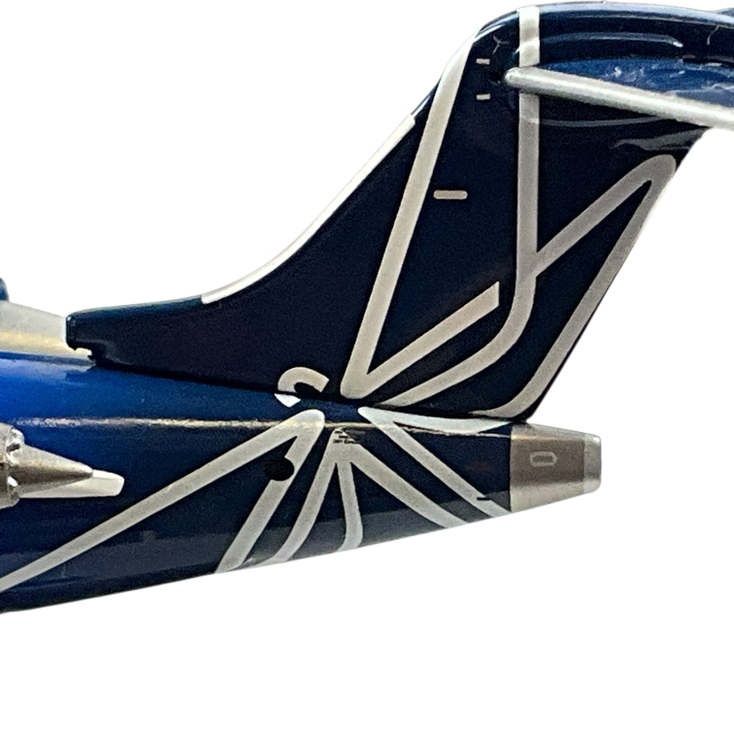 1/200 JC Wings (JC2LOT366) Bombardier CRJ900LR (ES-ACB) "nordica" LOT Polish Airlines (Limited Edition) 2020 Release