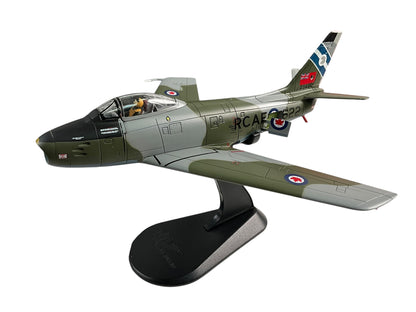 1/72 Hobbymaster (HA4326) North American F86E Sabre (Canadair CL13 Mk.6) [234622] 430 "Silver Falcon" Sqdn R.C.A.F. 1950's (Limited Edition)
