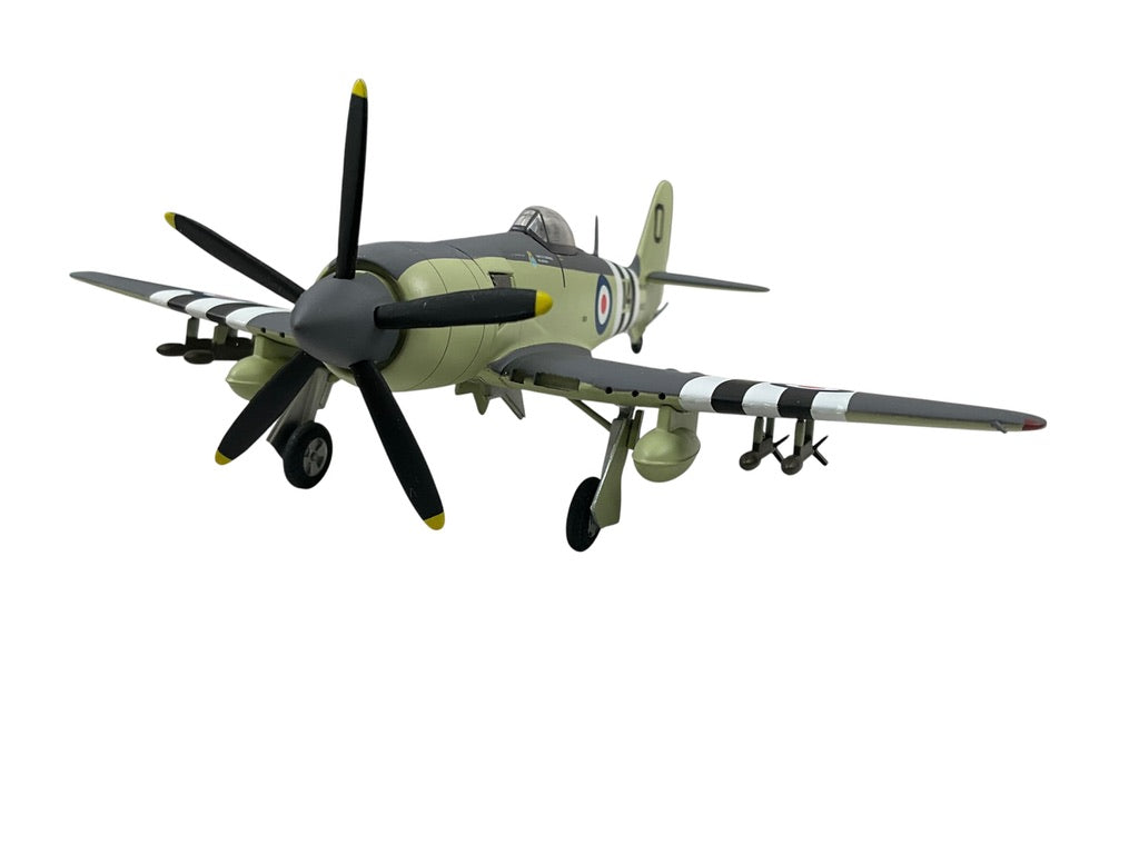 1/72 JC Wings (JCW-72-SFURY-001) Hawker Sea Fury FB.11 (114 / WJ232) flown by Korean War Mig15 Killer Peter "Hoagy" Carmichael, 802 Naval Air Sqdn, Royal Nay (Limited Edition of Only 600)