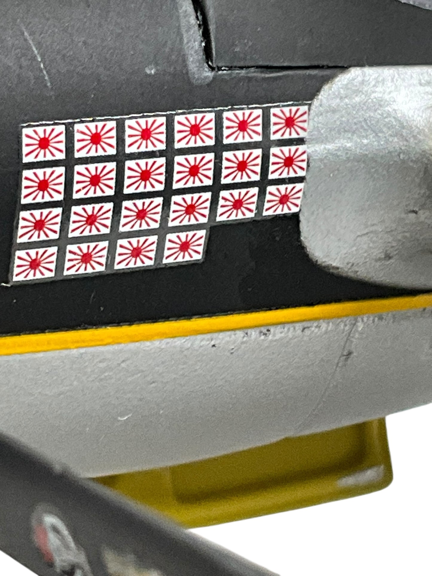 1/48 Armour/Franklin Mint (ART.98137/B11B283) Lockheed P38L-1 Lightning (44-24843 / 100) "Putt Putt Maru" Col. Charles McDonald (27 Kills) 475th F.G. 5th AF U.S.A.A.F. , Clark Field, Phillipines March 1945 WWII (Limited Edition)