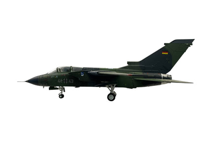 1/72 Hobbymaster (HA6701) Panavia Tornado IDS (44+43) Allgau 1980's JBG34 Deutsche Bundes Luftwaffe (Limited Edition)