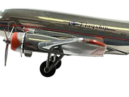 1/200 Hogan (9659) Douglas DC3 (NC17334) American Airlines (limited Edition)