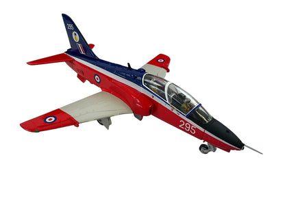 1/72 Corgi (AA36002) British Aerospace Hawk T1A Valley, Anglesey No.4 Flying Training School, R.A.F. 1995 (Limited Edition) #2876 of Only 2950)_
