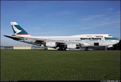 1/200 Blue Box (BBOX-CX-02 / BBOX-CATH-888) Boeing B747-467 (VR-HOT) "1994 Brush Wing Livery" Cathay Pacific (Limited Edition #115 of ONLY 240) 2013 Release