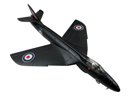 1/72 Corgi (AA49802) Hawker Hunter F Mk.6 (XF506/X) flown by S/L Peter A.Latham A.F.C. "Black Arrows" 1956-1961 No.111 Sqdn R.A.F. (Limited Edition #2790 of Only 6800) 2000 Release