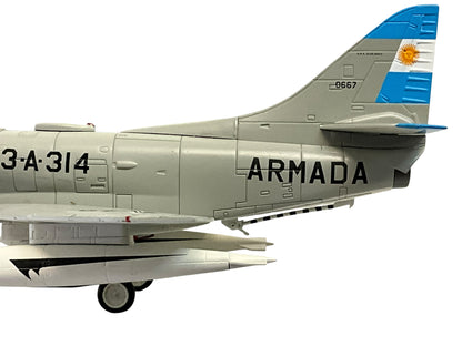 1/72 HobbyMaster (HA1419) Douglas A4Q Skyhawk (3A-314) flown by Lt. Marcelo Gustavo Marquez, Falklands May 1982, 3 Escuadrilla de Caza y Ataque, Armada Argentina (Limited Edition of Only 700)