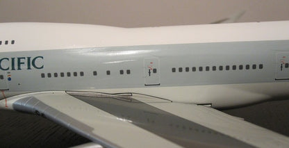 1/200 Blue Box (BBOX-CX-01) Boeing B747-400 (B-HOW) Cathay Pacific (Limited Edition) 2013 Release