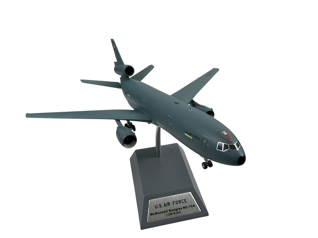 1/200 Inflight200 (IFKC10USAF22) McDonnell Douglas KC10A Extender (87-0122) 1980s"Europe One Tactical Green Livery" Seymour Johnson AFB N.C. 68th ARG, 911th ARS, U.S.A.F. (LImited Edition)