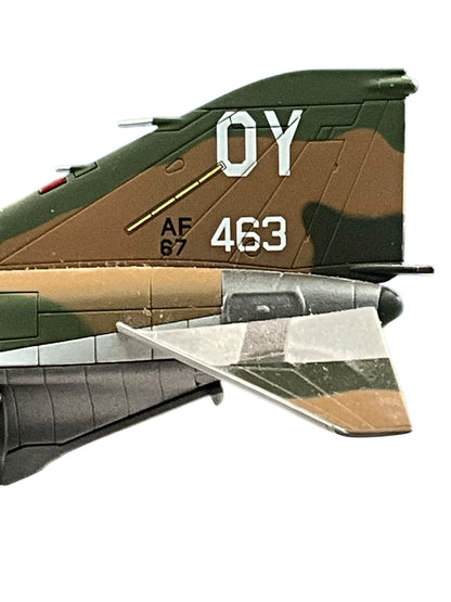 1/72 Hobbymaster (HA1901) MacDonnell Douglas F4D Phantom II flown by 1/72 Hobbymaster (HA1901) MacDonnell Douglas F4D Phantom II (66-7463) flown by Richard S. Ritchie Udorn RTAFB, Thailand 1972, 555th TFS, 432nd TRW, U.S.A.F. (Limited Edition Only 2204)