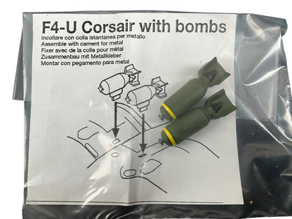 1/48 Armour/Franklin Mint (98059) Chance Vought F4U Corsair (108) flown by WWII Ace G.L.Holowell (8 Kills) VMF11 "DEVIL DOGS" U.S.M.C. (Limited Edition)