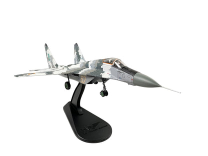 1/72 Hobbymaster (HA6518) Mikoyan MiG29 (9-13) Fulcrum-C (No.57) Winter Digital Camoflage Ukraine Air Force (Limited Edition)