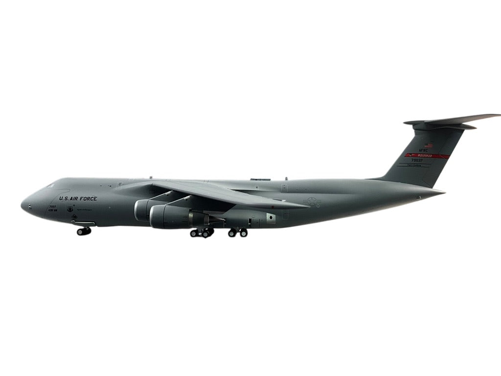 1/200 Gemini200 (G2AFO1136) Lockheed C5M Super Galaxy (70037) "Spirit of Chicopee" Westover Massachusetts AFRC 439th AW U.S.A.F. (Limited Edition) 2024 Release