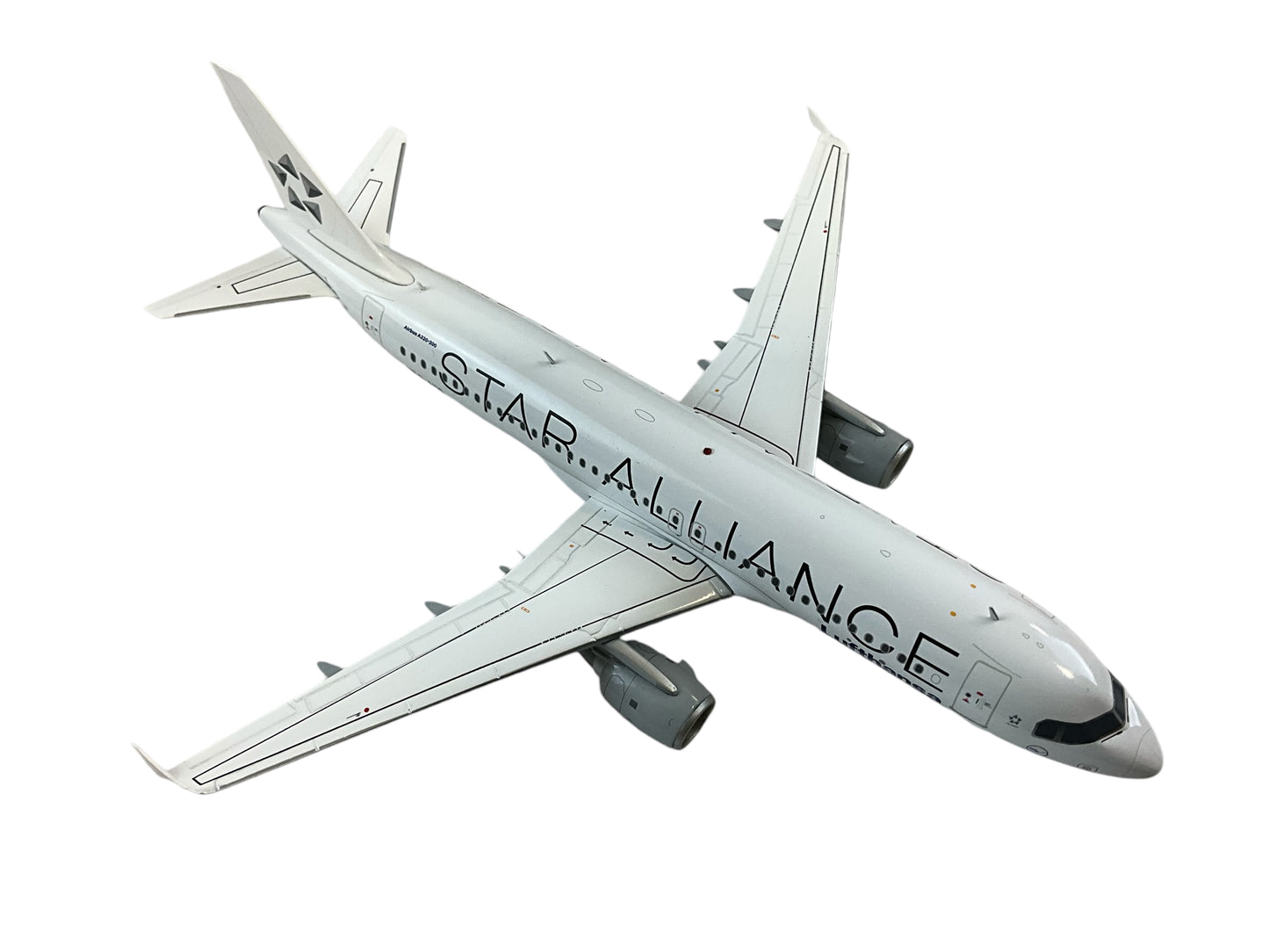 1/200 JC200 (EW2320013) Airbus A320-200 (D-AIQS) "Star Alliance" Livery Lufthansa (Limited Edition)