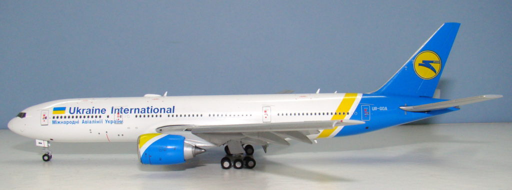1/200 JC Wings (LH2AUI120) Boeing B777-200ER (UR-GOA) Ukraine International Airlines (Limited Edition) 2018 Release