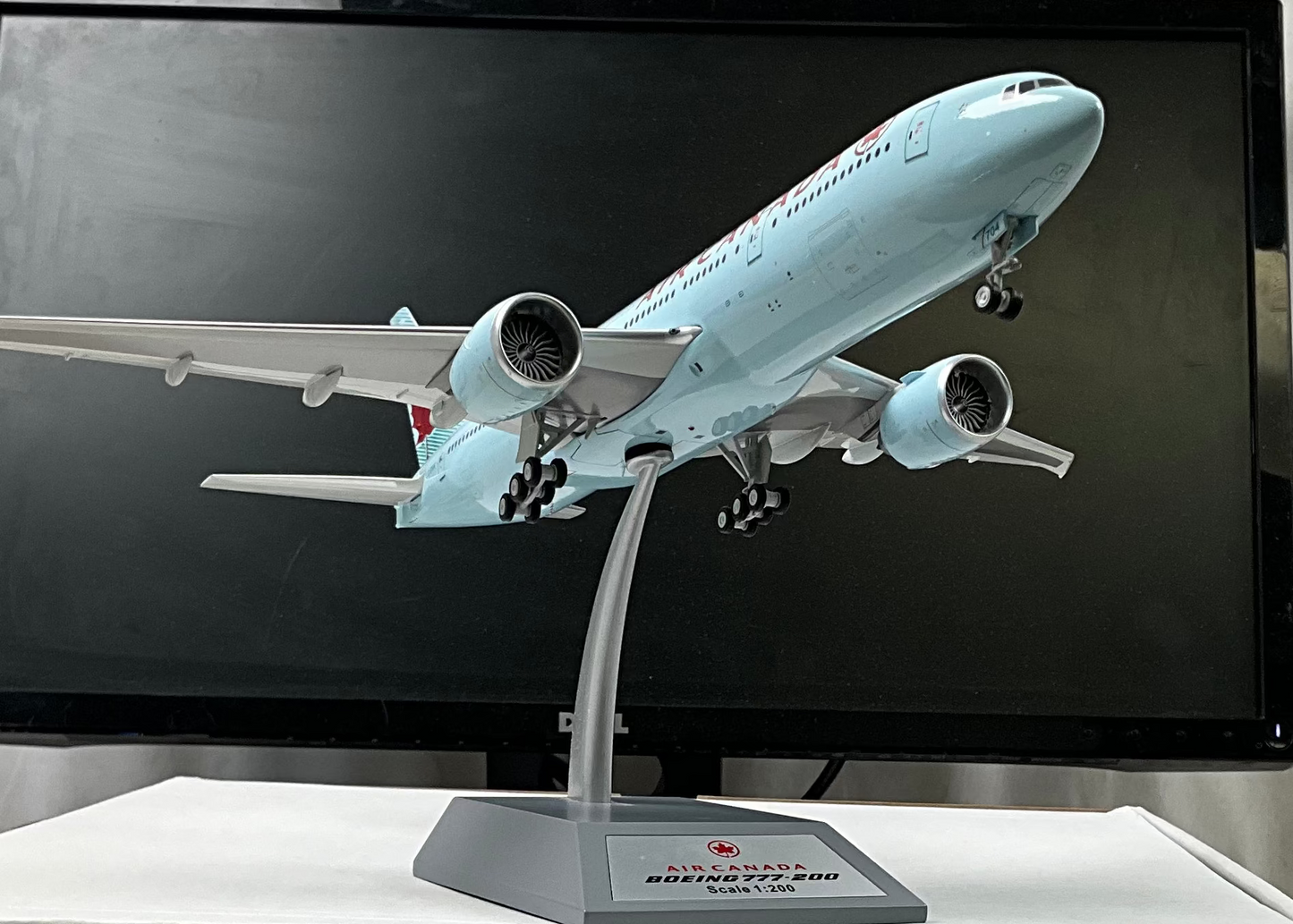 1/200 (Inflight200) B-Models (B-772-IVK) Boeing B777-200LR (C-FIVK) 2004 Sky-Blue 5th Livery, Air Canada (Limited Edition)