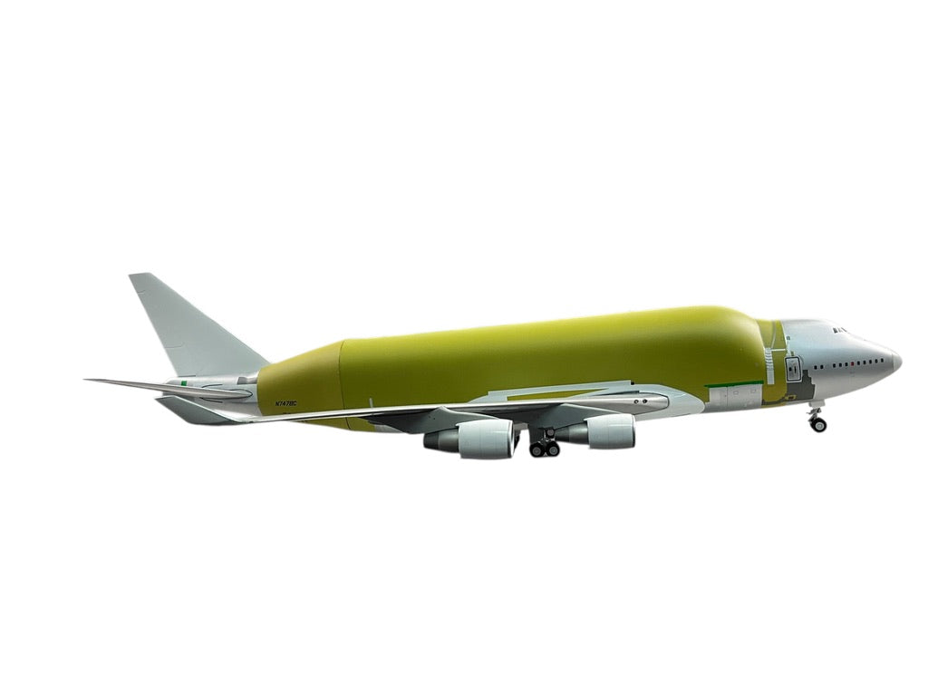 1/200 J C Wings (LH2166) Boeing B747-400LCF Dreamlifter (N747BC) "Green Zinc Chromate Primer Livery" The Boeing Company (Limited Edition)