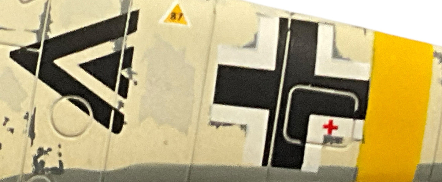 1/72 Corgi (AA27101) Messerschmitt Bf109G-6 White Winter Camo, flown by Erich Hartmann ("Ace of ALL Time" with 352 Kills) Hungary 1945, Kommandeur 1/JG53 Drittes Reich Luftwaffe (Limited Edition #1831 of Only 2000) 2013 Release