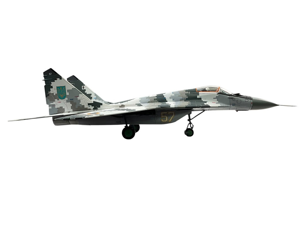 1/72 Hobbymaster (HA6518) Mikoyan MiG29 (9-13) Fulcrum-C (No.57) Winter Digital Camoflage Ukraine Air Force (Limited Edition)
