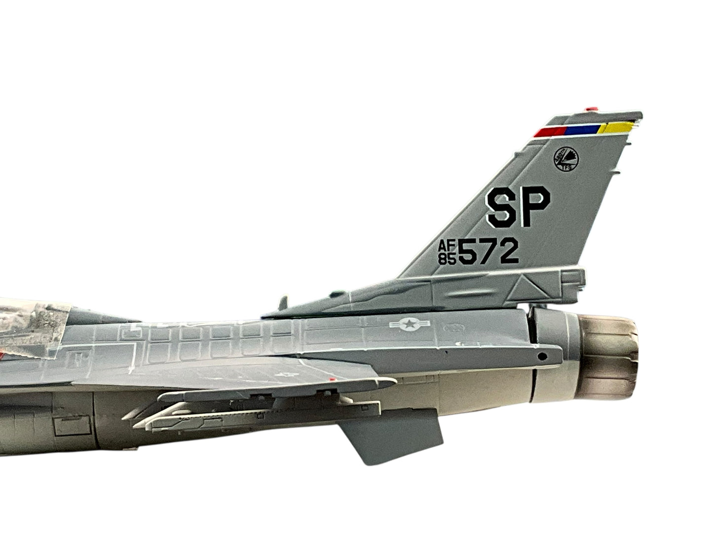 1/72 Dragon Wings (50035) General Dynamics F16D Fighting Falcon (AF85-572) 480th TFS/52nd TFW U.S.A.F. (Limited Edition)