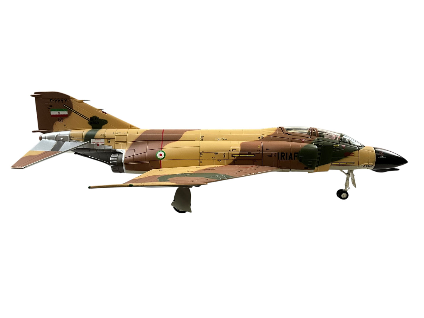 1/72 HobbyMaster (HA1999) McDonnell Douglas F4D Phantom II (67-14869/3-6697) Shiraz AB, Sept 1980, 71st TFS, TFB.7, Islamic Republic of Iran Air Force (Limited Edition)
