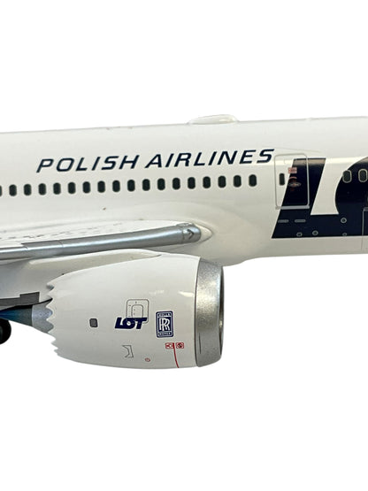 1/200 JC-WIings (JC2LOT2081) Boeing B787-8 (SP-LRH) Dreamliner (SP-LRH) * Proud To Fly the Polish Olympic Team * LOT Polish Airlines 2018 (Limited Edition)
