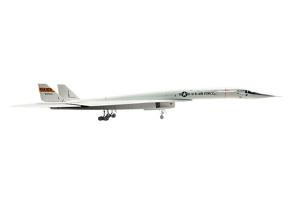 1/200 SQ Wings (L2080) North American XB70 Valkyrie (20001) Edwards AFB, Ca 1966, N.A.S.A. (Limited Edition)