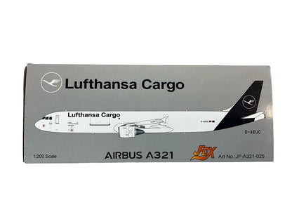 1/200 (Inflight200) J-Fox (JF-A321-025) Airbus A321-200 (D-AEUC) "Hello Europe" 7th Livery Lufthansa Cargo (Limited Edition)