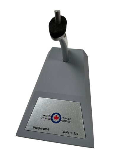 1/200 Inflight200 (IFDC3RCAF33) Douglas C47 (DC3) Dakota (12933) 1980's "Polished Aluminum, White & Day Glo Lightning Bolt Livery" Canadian Armed Forces (Limited Edition of ONLY 180) 2026 Release