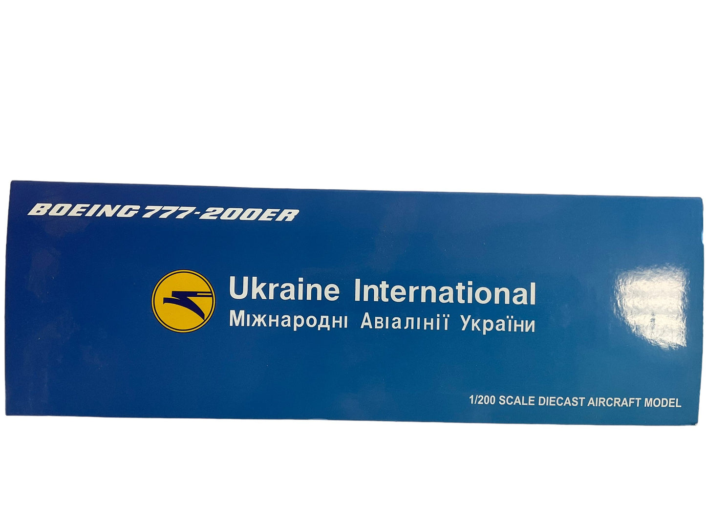 Ukrainian International Airlines Boeing 777-200ER JC Wings 1:200 Scale Die Cast Model NIB