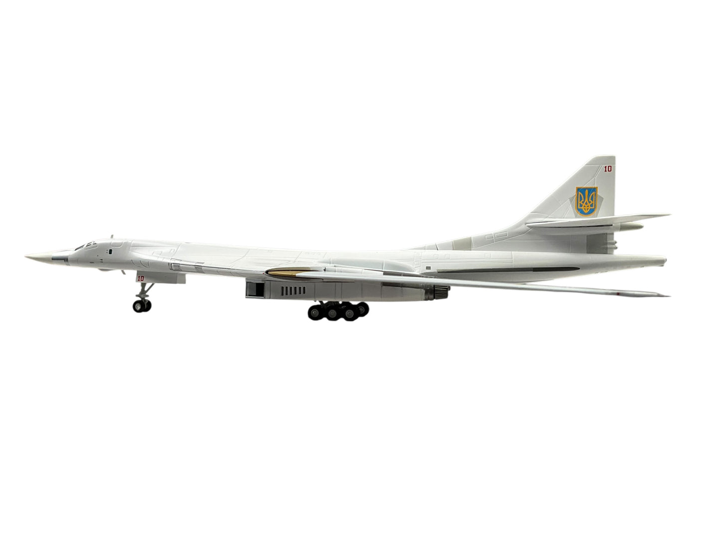 1/200 Herpa (570824) Tupolev Tu160 Blackjack (Red 10) Prylukt AB, 184 GvTBAP Ukraine Air Force (Limited Edition)