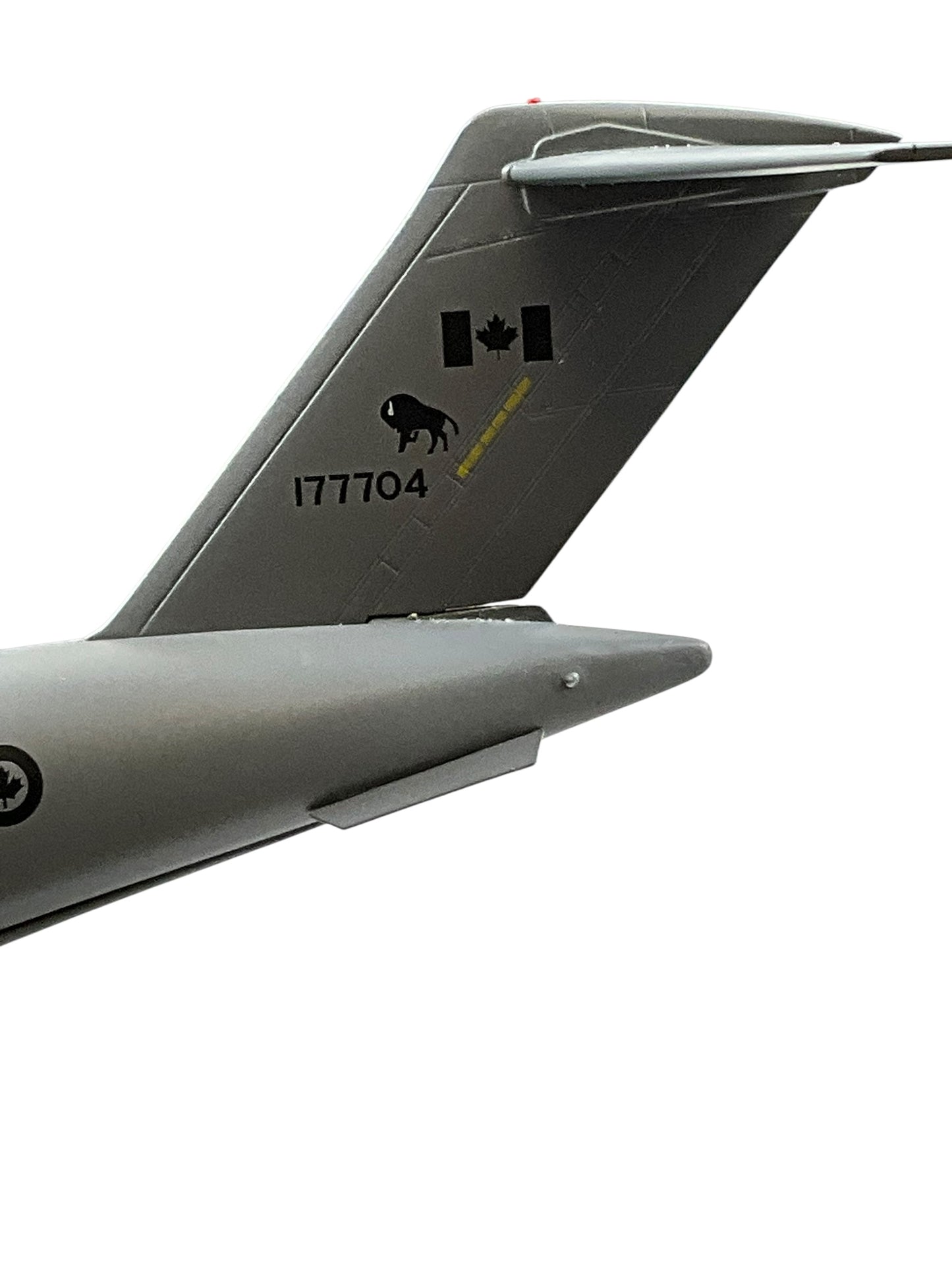 1/200 Gemini200 (G2CAF646) Boeing (C-17A) CC-177 Globemaster-III (17704) - CAF Low Vis Grey Livery - 429 "Buffalo" Sqdn - Canadian Armed Forces (Limited Edition) 2017 Release