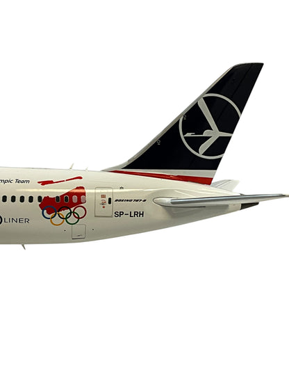 1/200 JC-WIings (JC2LOT2081) Boeing B787-8 (SP-LRH) Dreamliner (SP-LRH) * Proud To Fly the Polish Olympic Team * LOT Polish Airlines 2018 (Limited Edition)