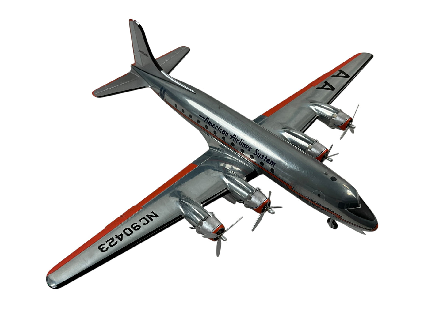 1/200 Herpa (570862) Douglas DC4 (NC90423) "Flagship Washington" American Airlines System (Limited Edition)