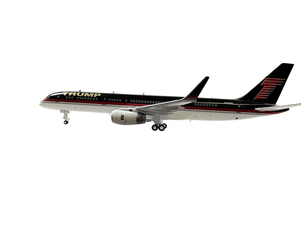 1/200 Gemini200 (G2TRU645) Boeing B757-200 (N757AF) "Trump" (Limited Edition)