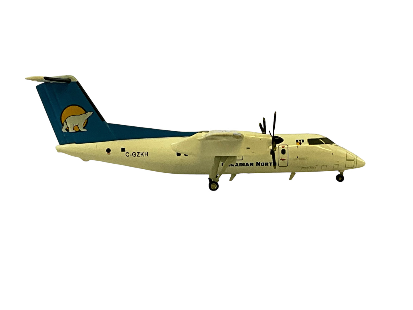 1/200 JC Wings (JC2013) DeHavilland DHC8 "Dash8-102" (C-GZKH) Canadian North (Limited Edition)