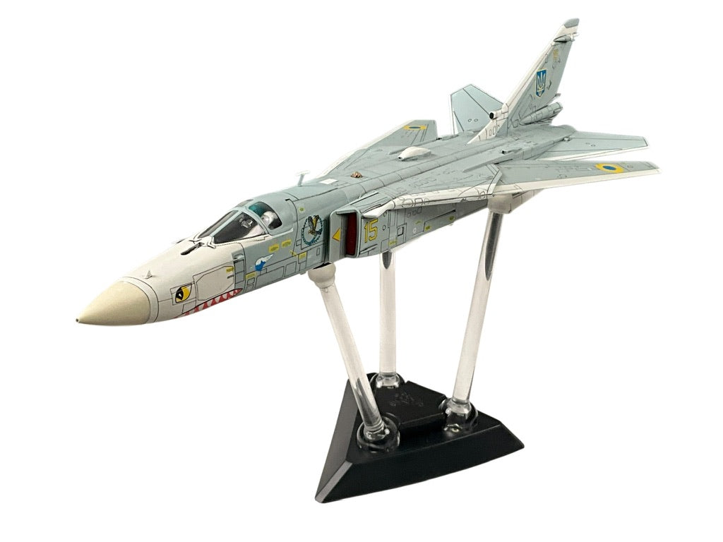 1/72 Calibre Wings (CA722402) Sukhoi Su24MR Fencer-E (Yellow 15) Starokostiantyniv AB, 7 BrTA, Ukraine Air Force (Limited Edition #018 of Only 800)