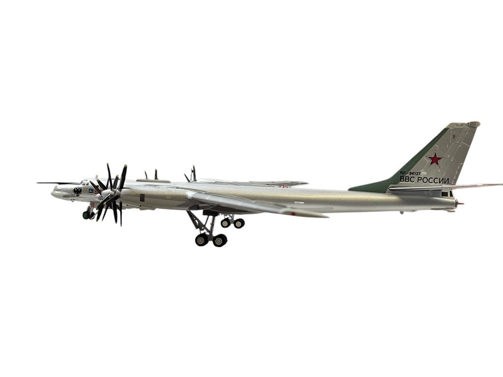 1/200 Herpa (571579) Tupolev TU-95MS Bear-H (RF-94127/Red 11) "Vorkuta" 8950th Donbass red Banner AB, Engels-2, 184  Regiment, Russian Air Force (Limited Edition)