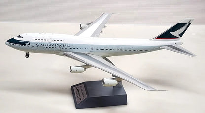 1/200 Blue Box (BBCATH888) Boeing B747-400 (VR-HOT) Cathay Pacific (Limited Edition) 2019 Release