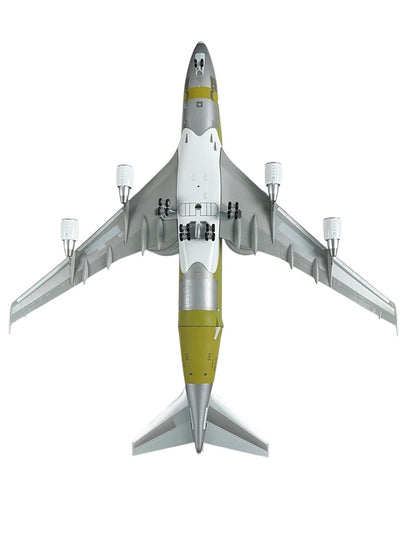 1/200 J C Wings (LH2166) Boeing B747-400LCF Dreamlifter (N747BC) "Green Zinc Chromate Primer Livery" The Boeing Company (Limited Edition)