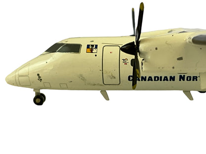 1/200 JC Wings (JC2013) DeHavilland DHC8 "Dash8-102" (C-GZKH) Canadian North (Limited Edition)