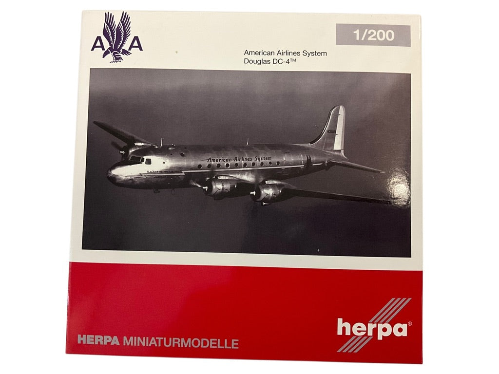 1/200 Herpa (570862) Douglas DC4 (NC90423) "Flagship Washington" American Airlines System (Limited Edition)