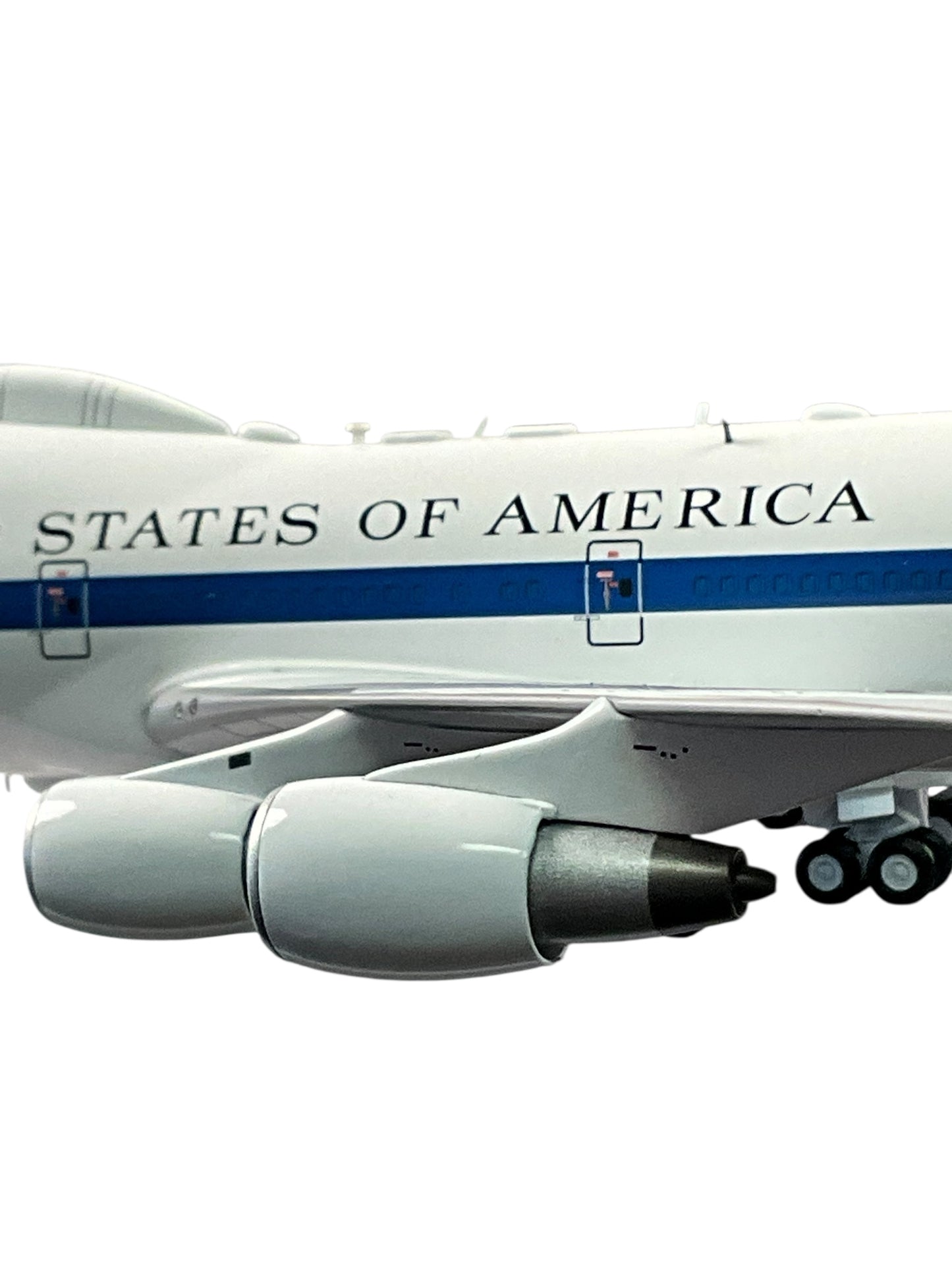 1/200 Gemini200 (G2AFO592) Boeing (B747-200B) E-4B "Doomsday Plane" (40787) USAF (Limited Edition) 2016 Release