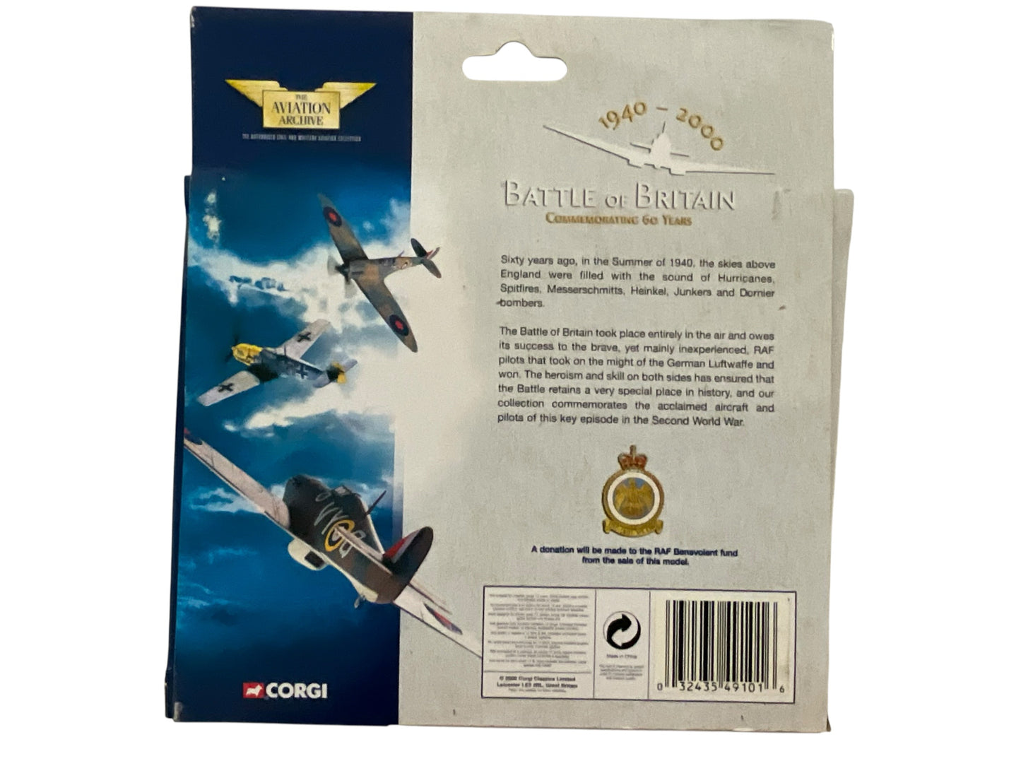 1/72 Corgi (49101) Hawker Hurricane Mk.1 (P3854 / VY-Q) flown by Sqdn.Ldr. Peter Townsend 65 Sqdn. R.A.F. (Limited Edition) 2000 Release