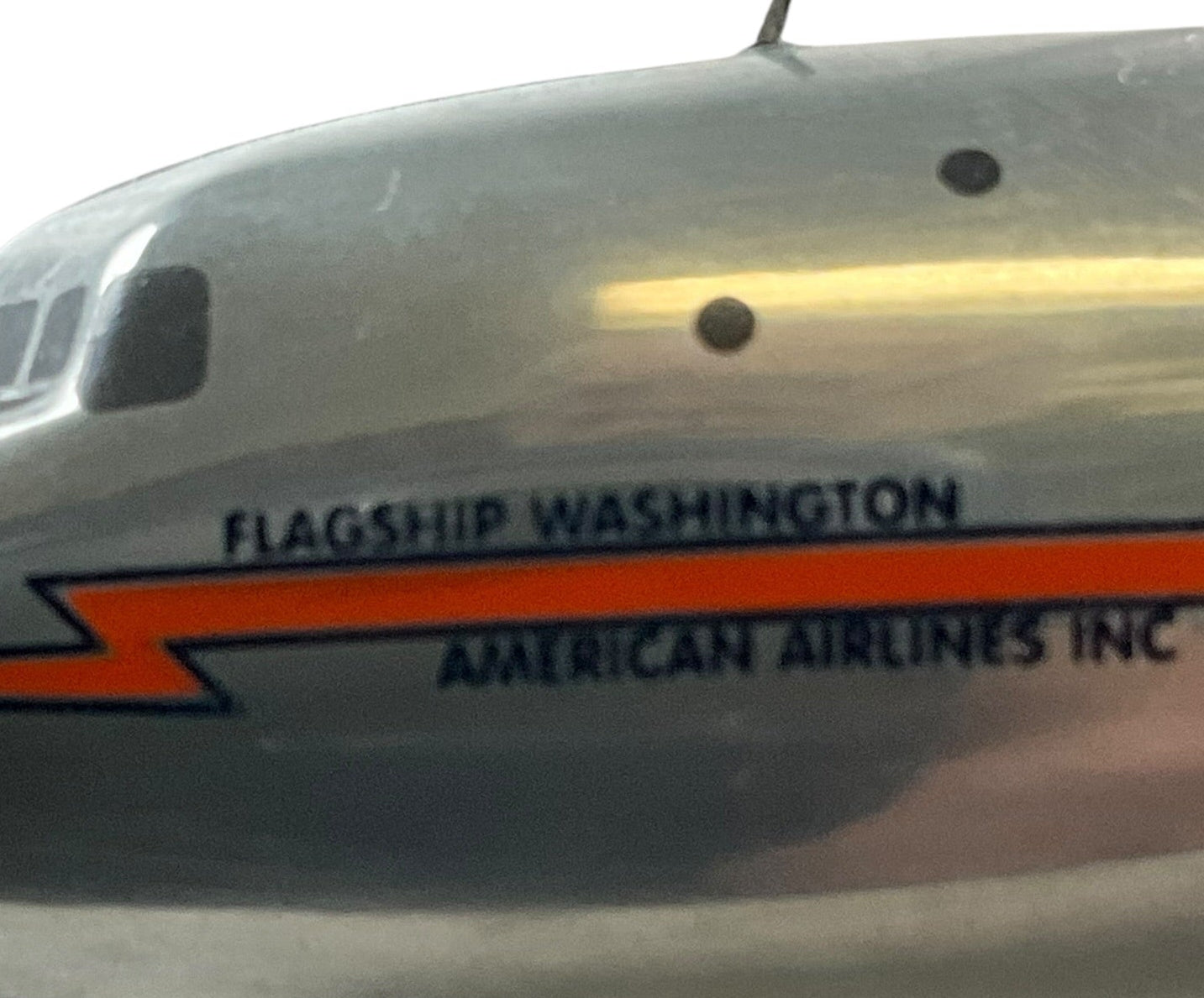 1/200 Herpa (570862) Douglas DC4 (NC90423) "Flagship Washington" American Airlines System (Limited Edition)