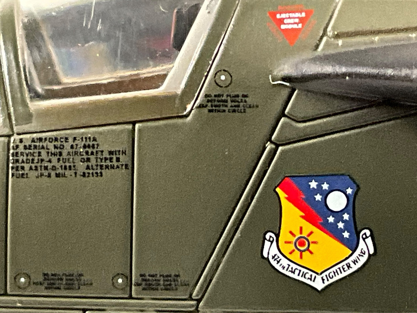1/72 Hobbymaster (HA3025) General Dynamics F111 Aardvark (67-0067) Thailand, 1970, 474th TFW, 429th TFS, USAF (Limited Edition of Only 800)