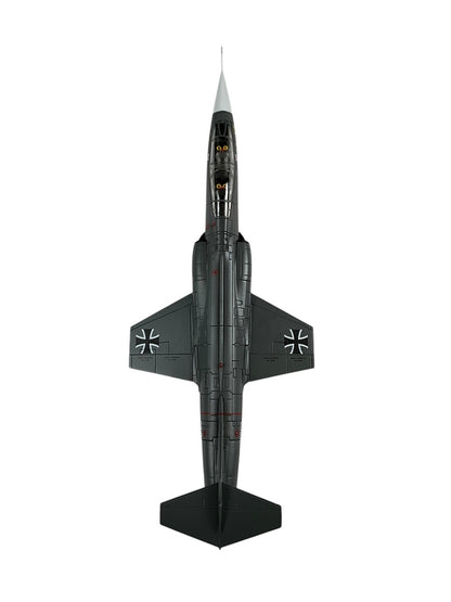 1/72 HobbyMaster (HA1062) Lockheed TF104G Starfighter (27+79) MFG2 MarineFlieger Deutche Bundes Marine 1985 (Limited Edition 0f Only 600)
