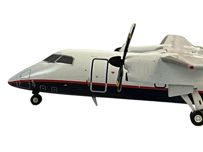 1/200 JC-Wings (LH2285) Bombardier DASH8-100 (C-GAAM) Chevron Livery - Canadian Regional Airlines (Limited Edition)